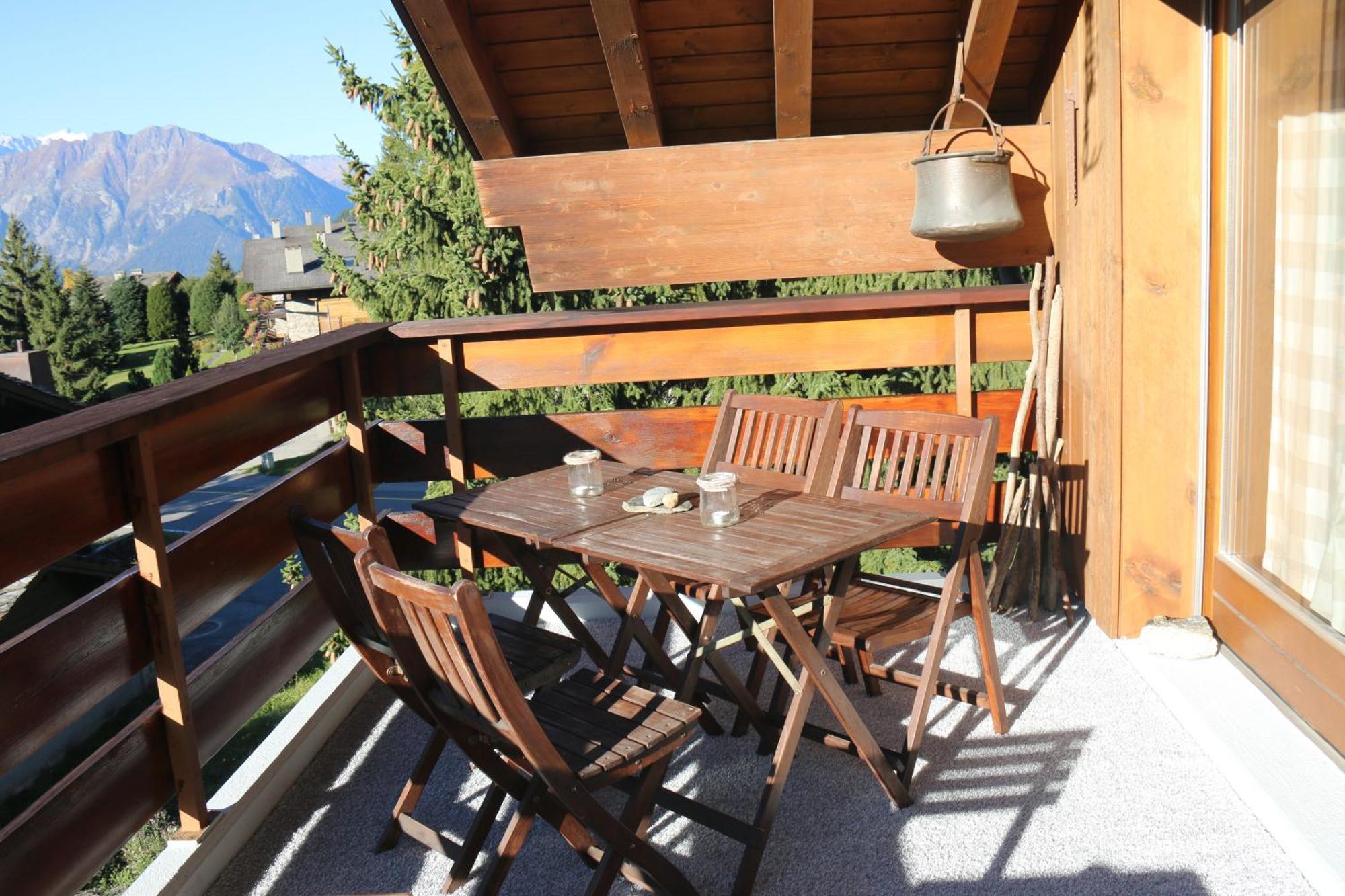 Rodasia Verbier Room photo
